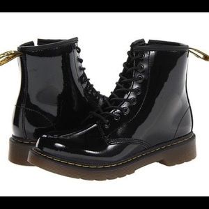 Kids Black Patent Leather Dr Martens